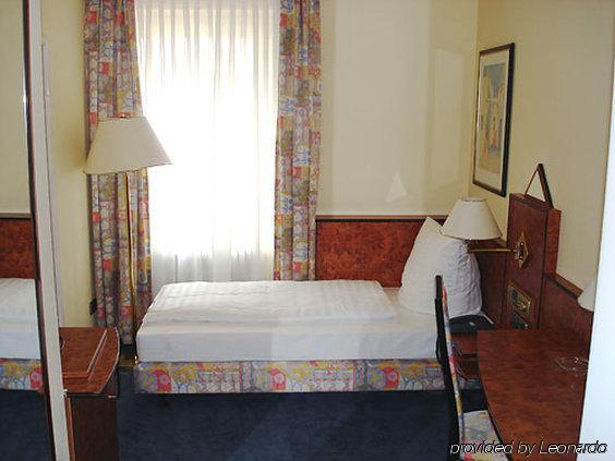 פרנקפורט Hotel President Frankfurt חדר תמונה